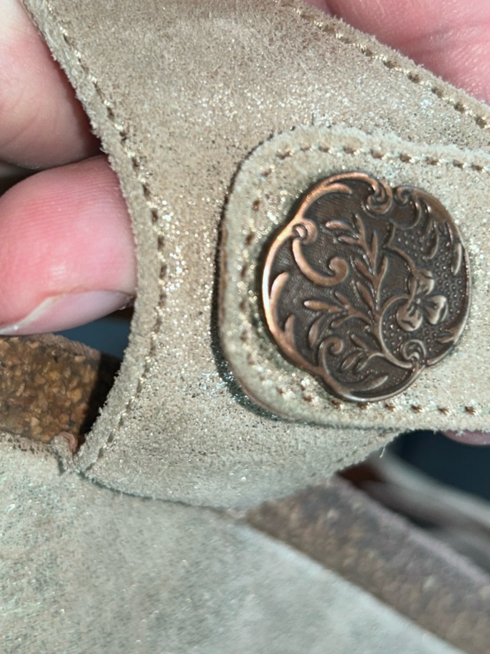 Taos Festival 4048 Metallic Shimmery Gold Wedge Velcro Leather Suede Sandals 37 - Picture 9 of 11